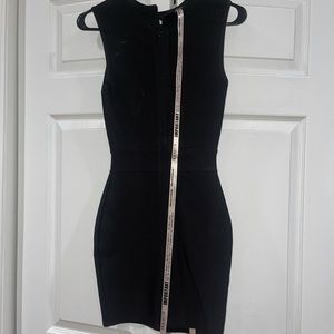 Black bodycon dress